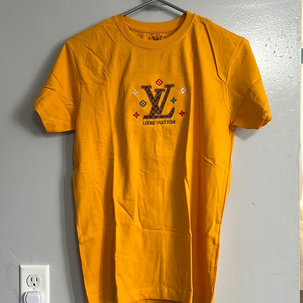 Brand new lv shirt (copy) no tag, small and mustard color. Very nice.